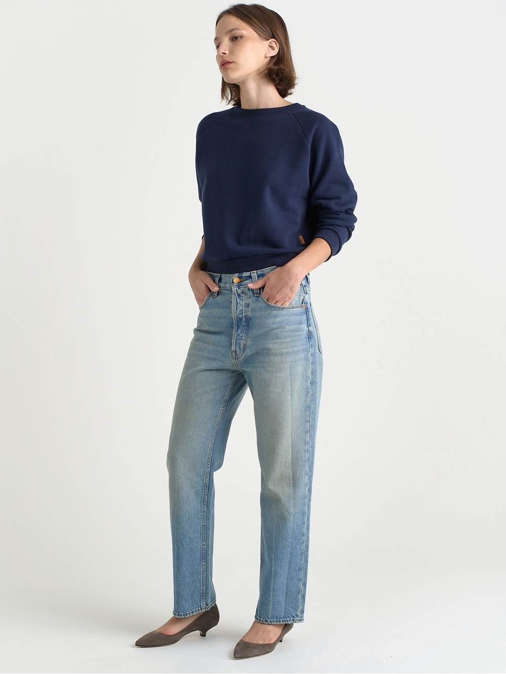 JAMIE HALLER Slouch Jean in Worn Indigo
